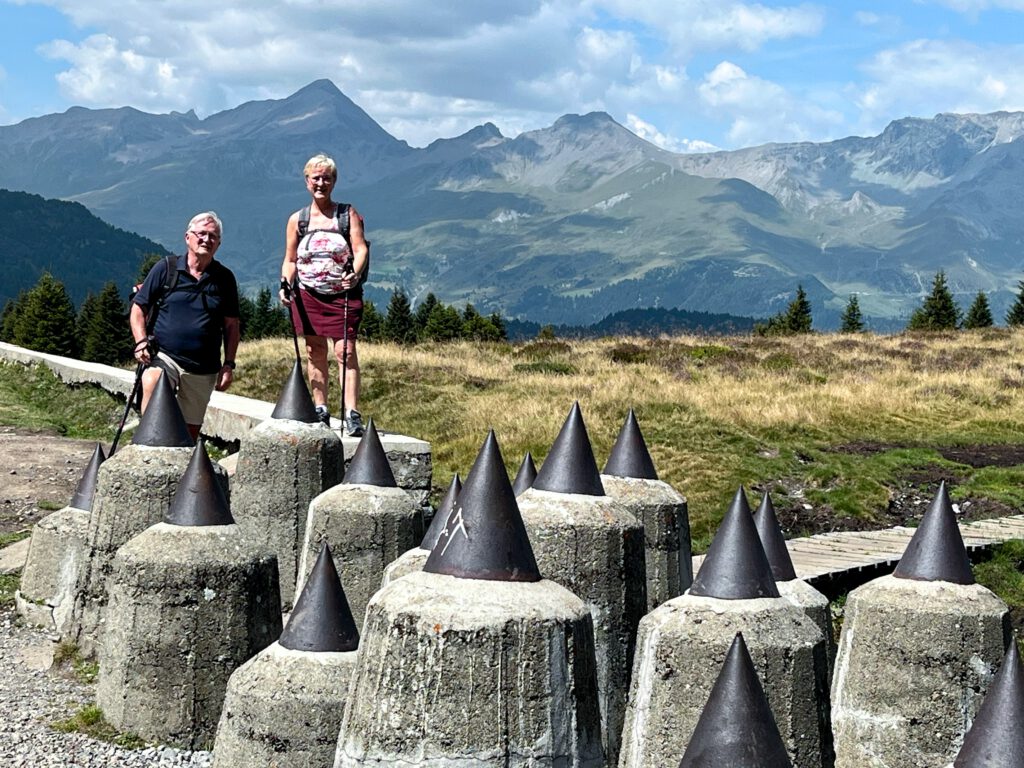 Panzersperren unweit der Etschquelle.